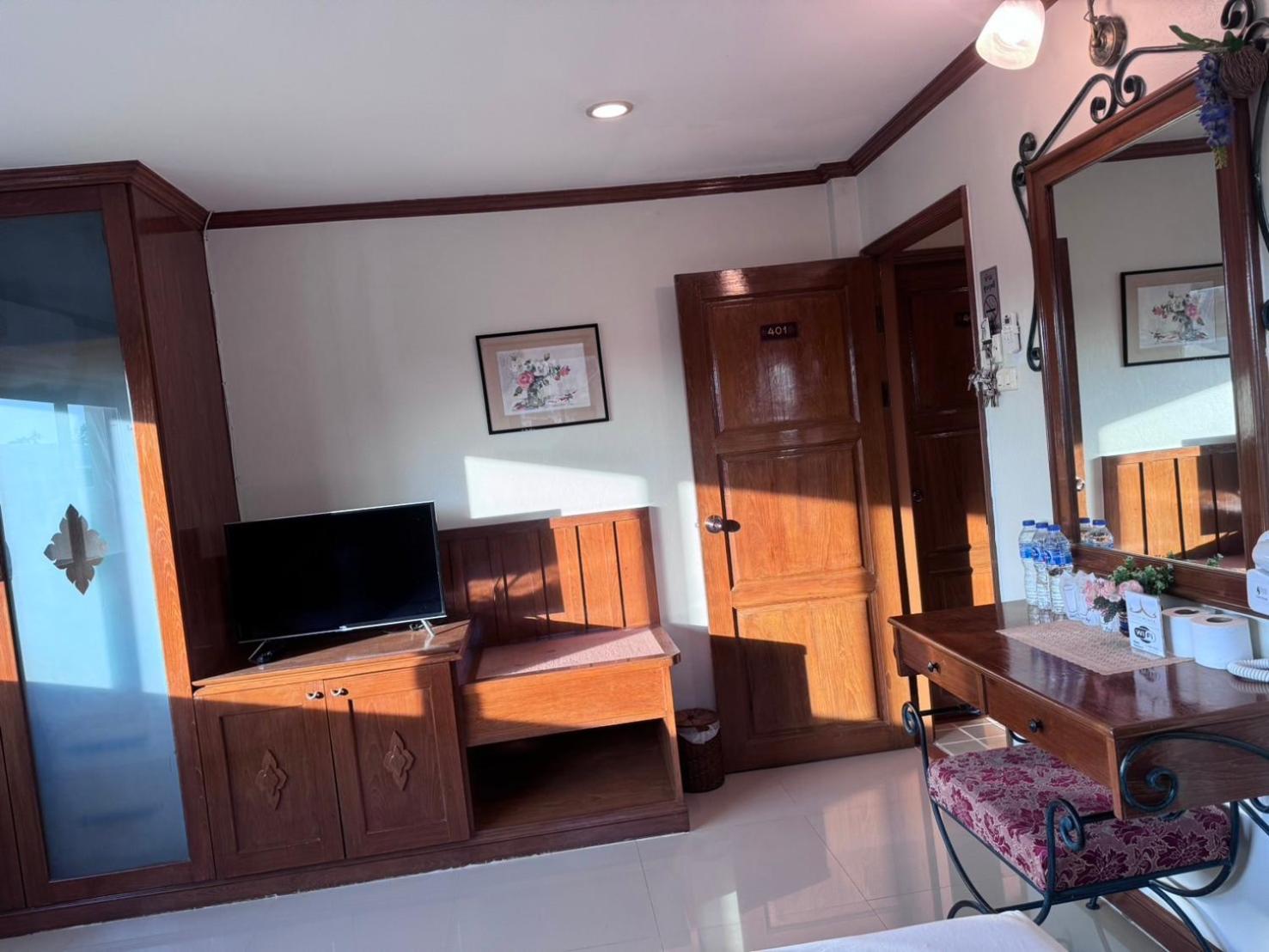 Your Place Inn Karon Luaran gambar