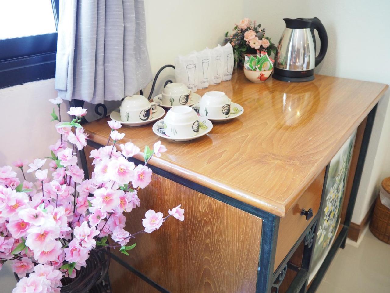 Your Place Inn Karon Luaran gambar
