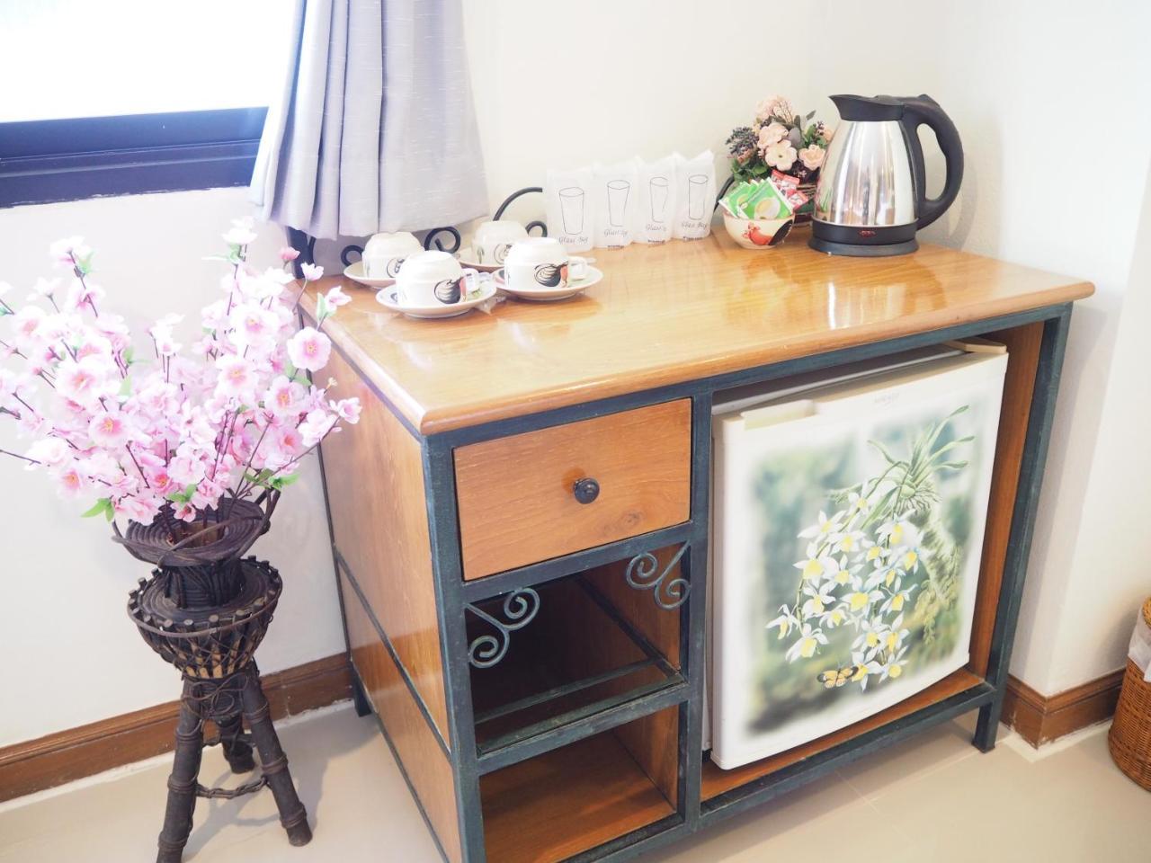 Your Place Inn Karon Luaran gambar