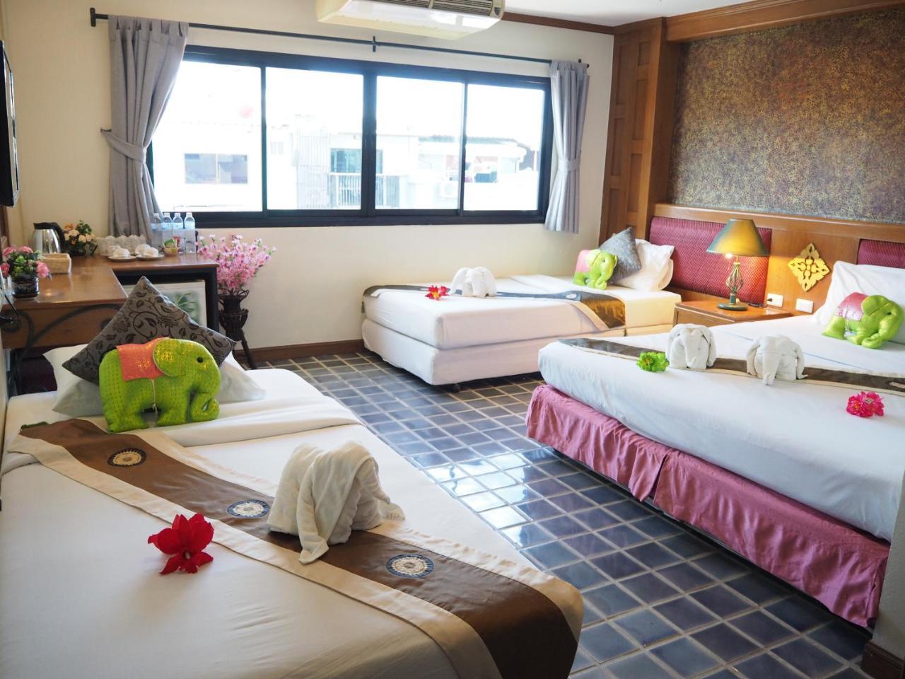 Your Place Inn Karon Luaran gambar
