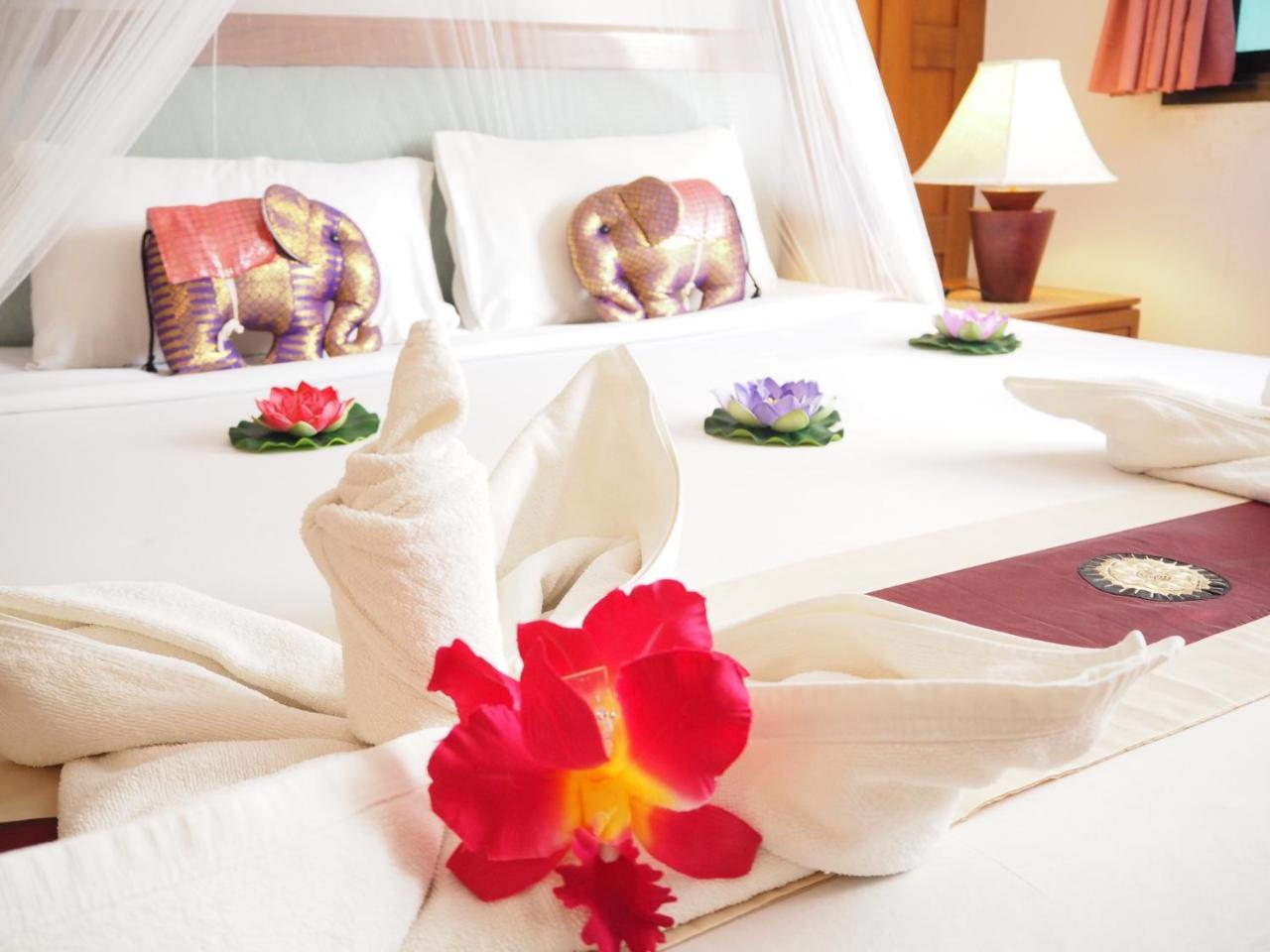 Your Place Inn Karon Luaran gambar