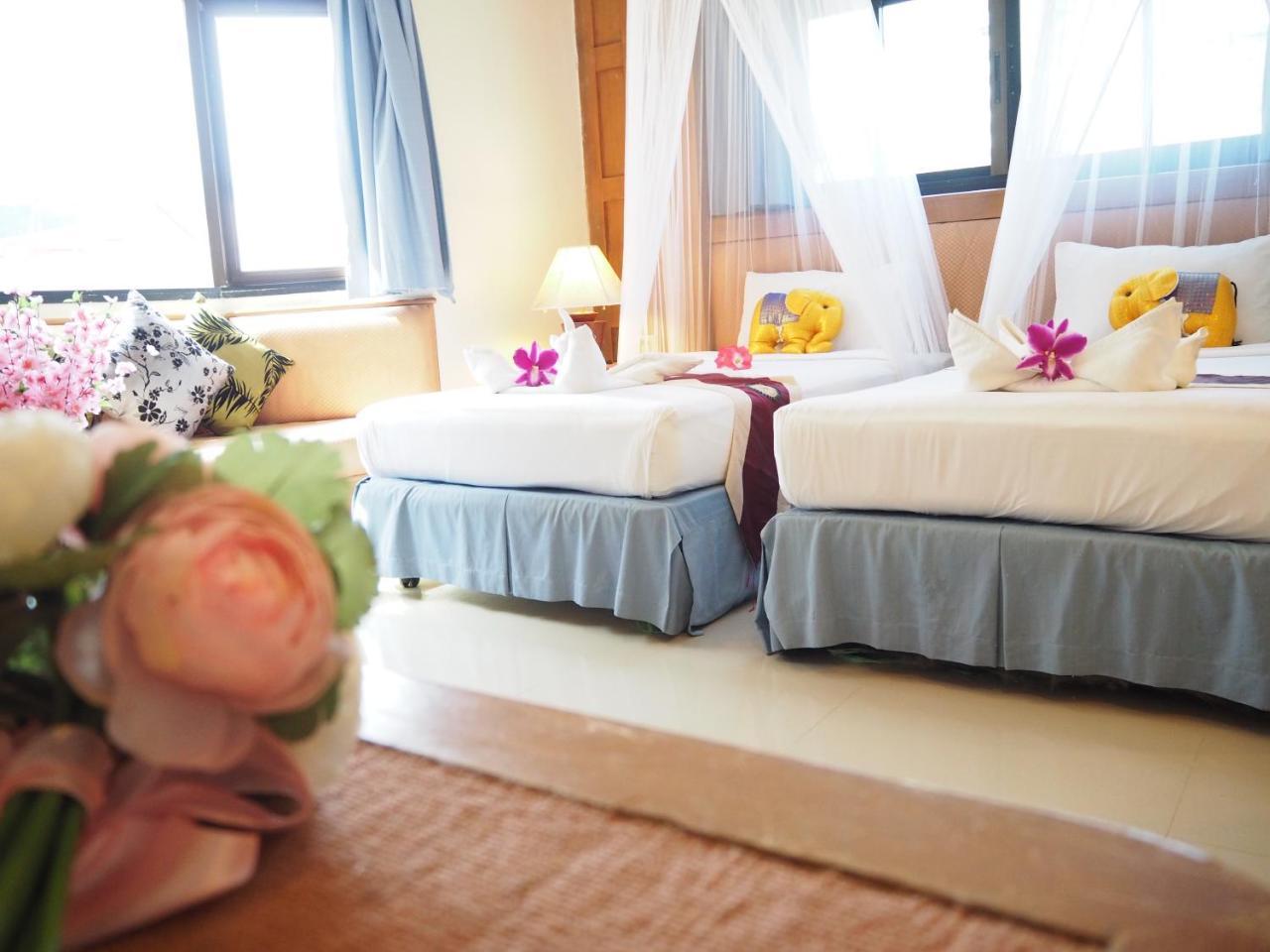 Your Place Inn Karon Luaran gambar
