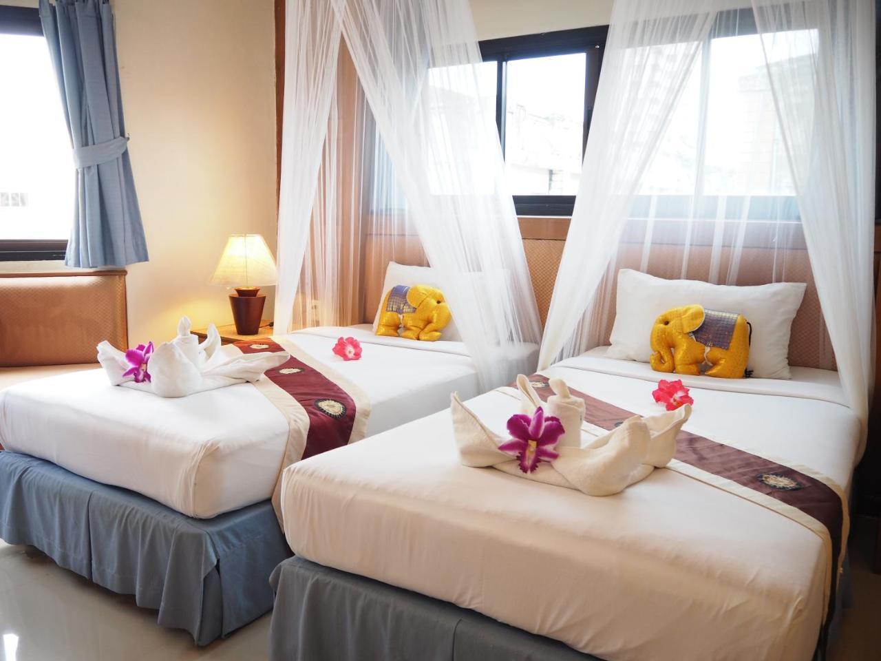 Your Place Inn Karon Luaran gambar