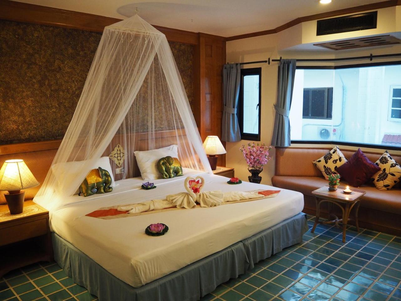 Your Place Inn Karon Luaran gambar
